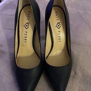 Katy perry heels 👠 very nice and pretty shoes